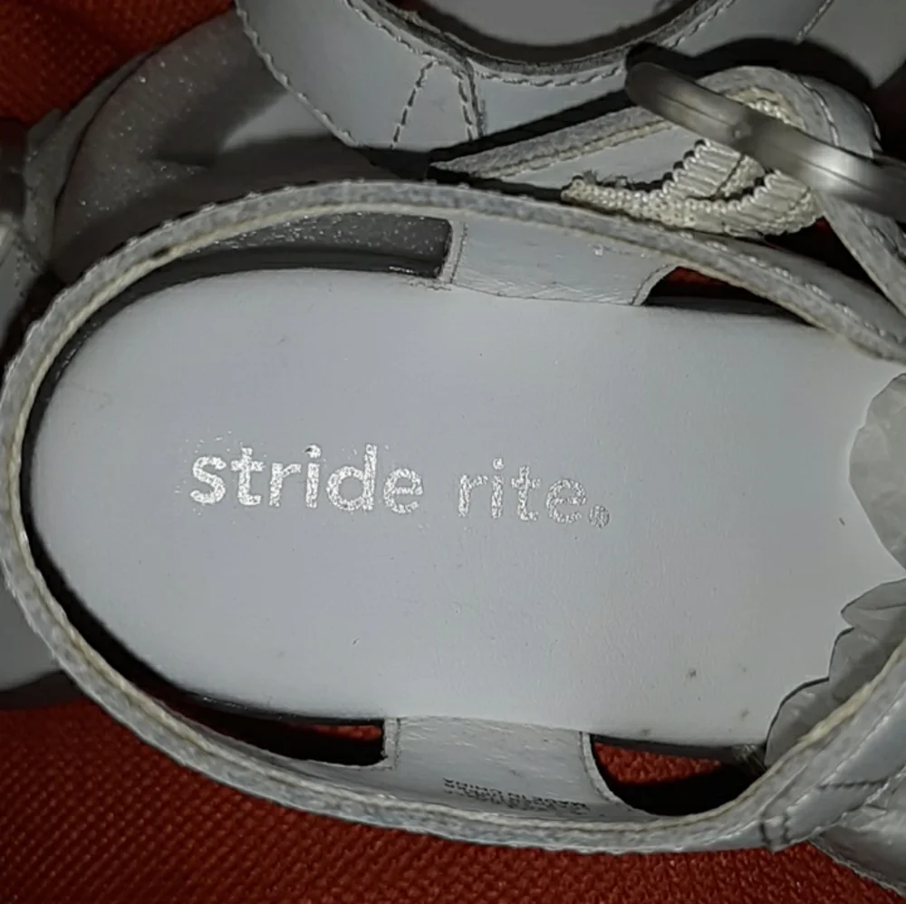 GIRL'S SANDALS - Picture 5 of 7